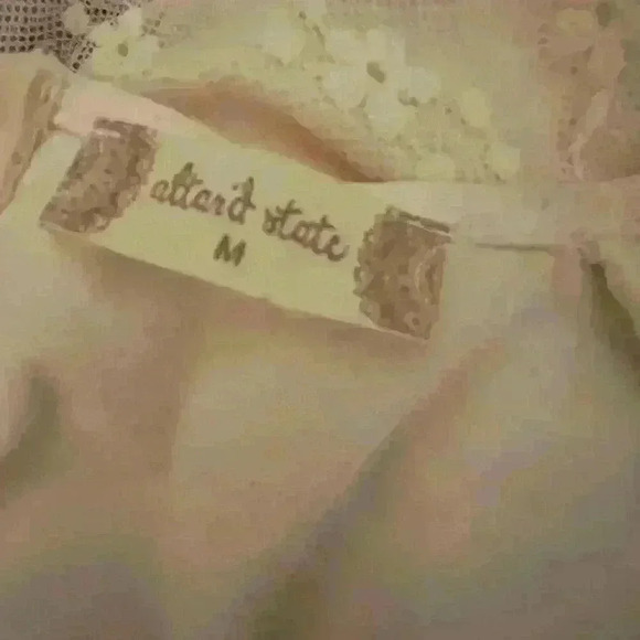 Altar’d State Dress in Cream size medium - Picture 8 of 8